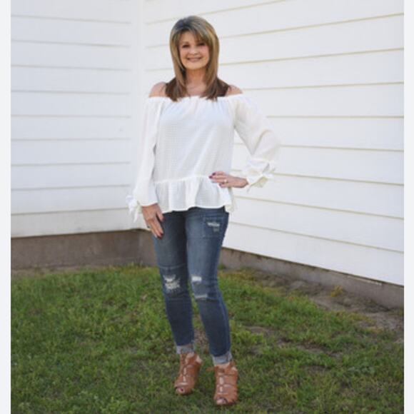 Anthropologie Doe & Rae NEW White Peplum White Off Shoulder Ruffled Top M - Picture 12 of 12